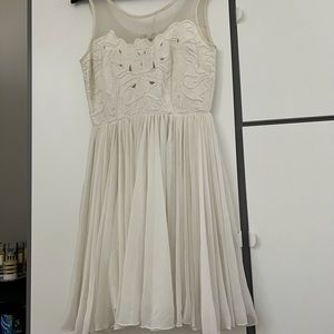 A romantic Reiss London dress, chiffon material, cream, size Uk10/US6